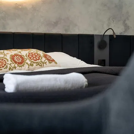 דירה Eleganckie W Centrum Wroclawia By Renters *